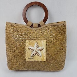 Paul Brent Sun N Sand wicker beaded starfish purse with wooden handles